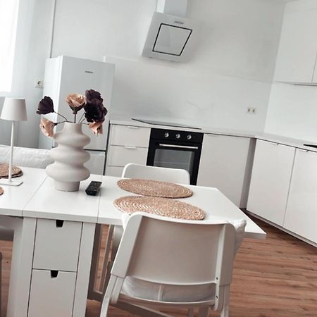 Moderne Ferienwohnung In Динкельсбюль Экстерьер фото